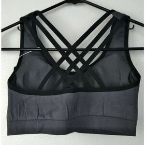 NWT Sports Bra Women's 2X Gray Crisscross Back Workout Fitness Activewear
